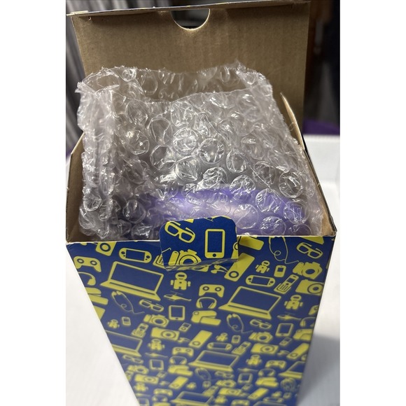 Wireless Controller For PS4 - Model J-P4 - New In Box - Purple - Picture 6 of 8